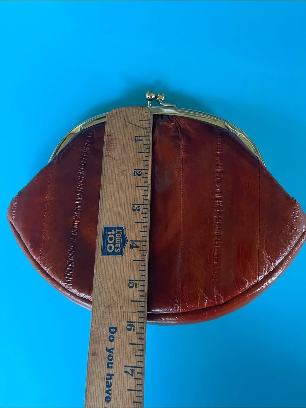 Lee Sands Polished Brown Leather Kiss-Lock Wallet with Gold qFrame